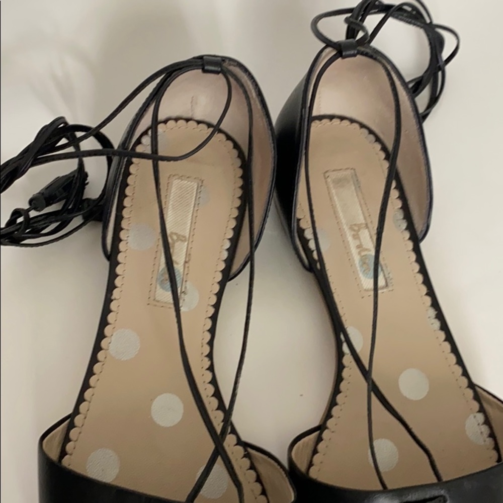Boden Black Leather Tie-up Flats 37 1/2 w/tassels - Picture 2 of 4